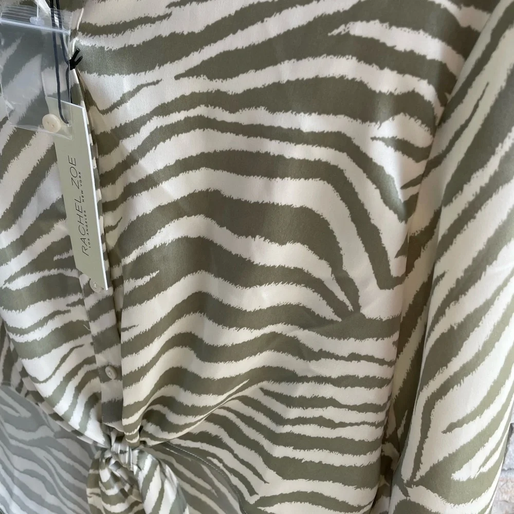 **SALE** NWT Rachel Zoe Tie Front Silky Women's Blouse Size M - Picture 7 of 7